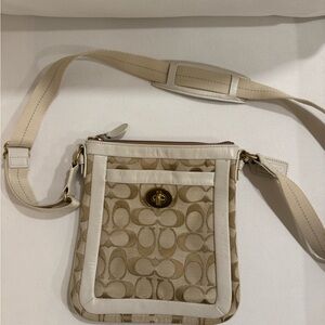 Coach Cream/Tan Adjustable Crossbody Bag Purse